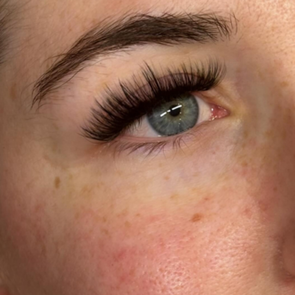 Glam Kitten (Mega Volume): Fill at The Lash Kitten in Warwick, RI