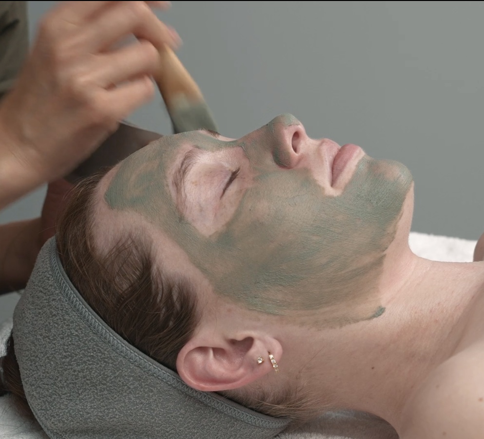FOTM: Skin Clearing Facial