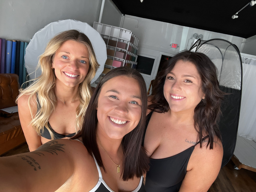 Group Mobile Spray Tans