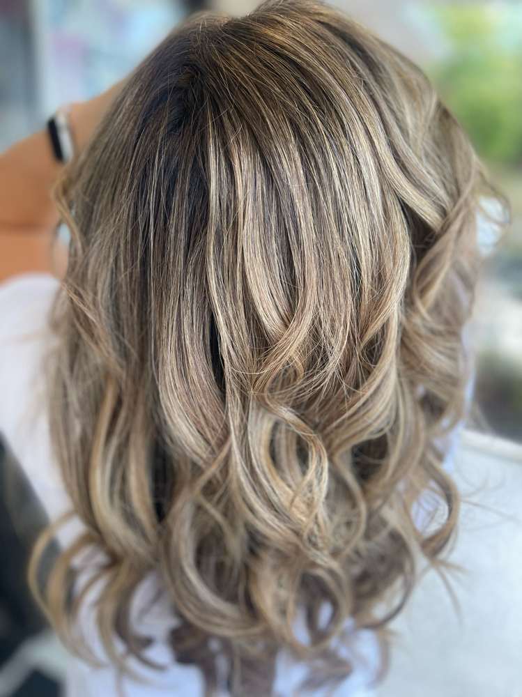 Shampoo and Style