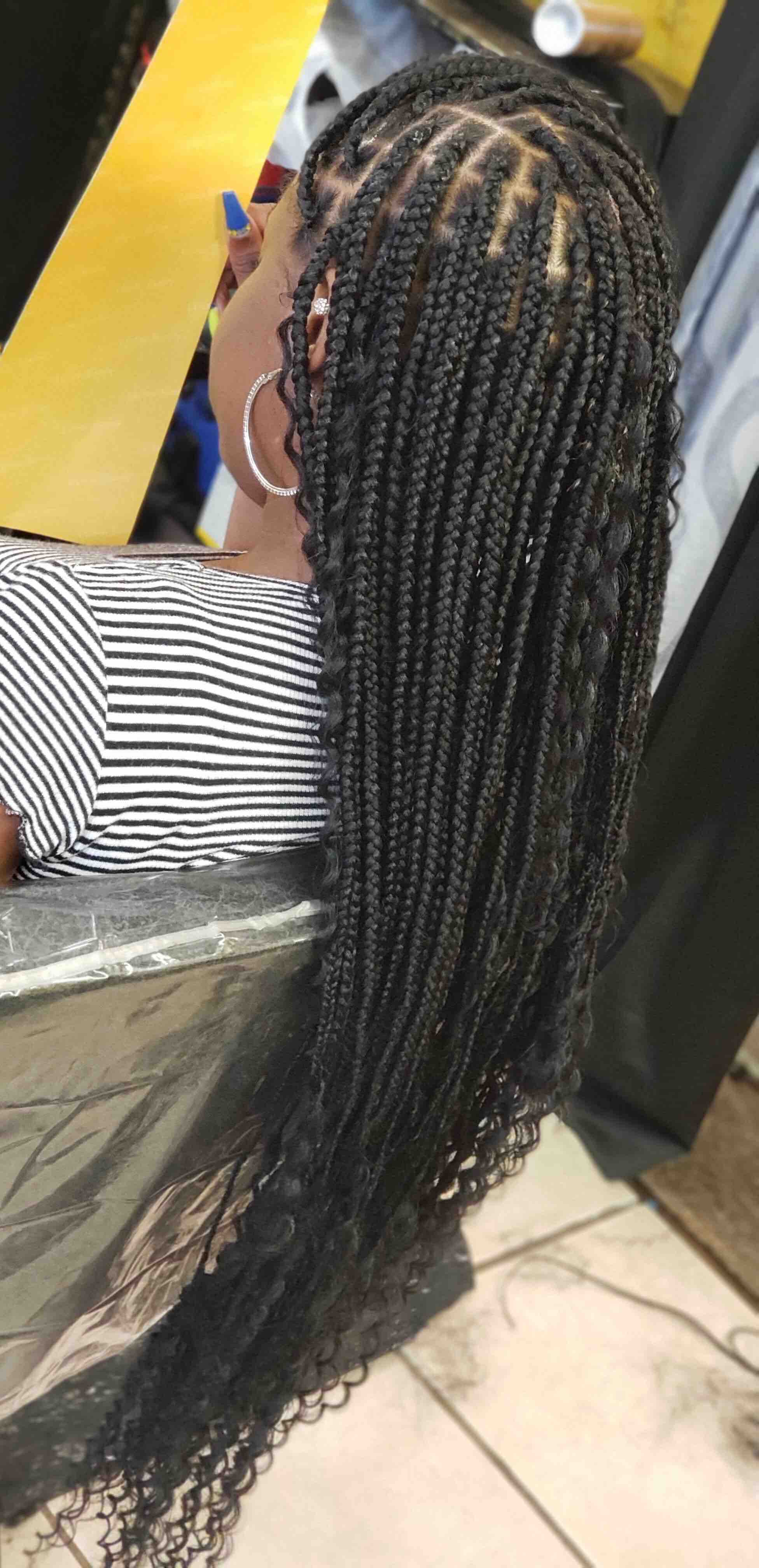Small Knotless Box Braids