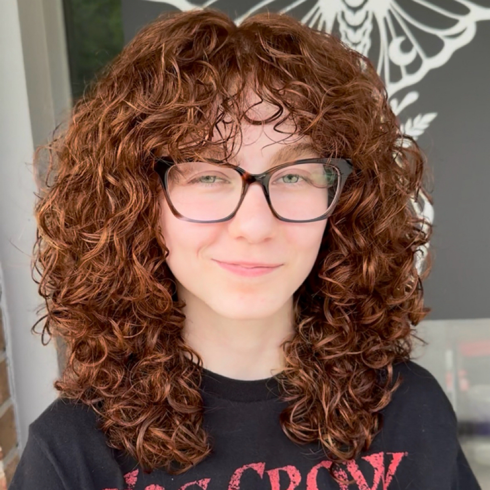 Curl Logic Package: Women💫 at DARKBAR Salon in Knoxville, TN