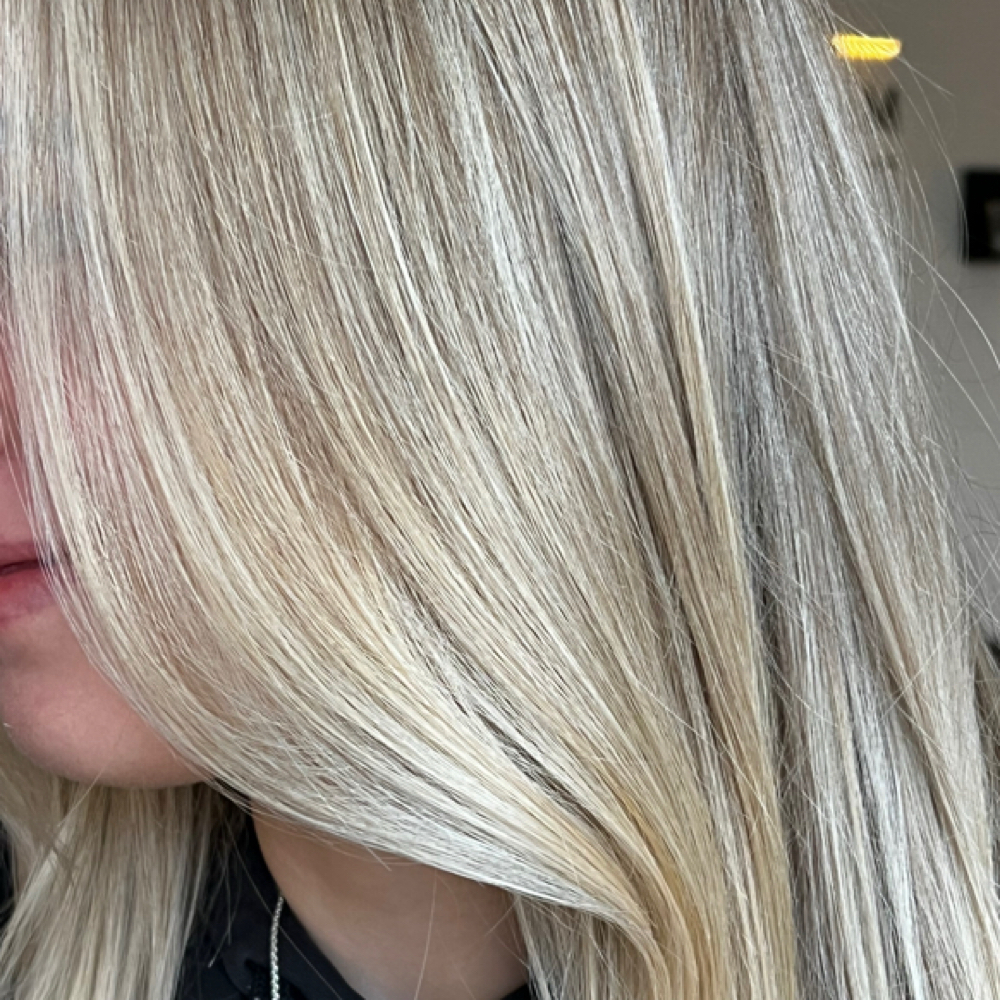 Custom Blonde- Full at M ARTISTRY SALON in Fairlawn, OH