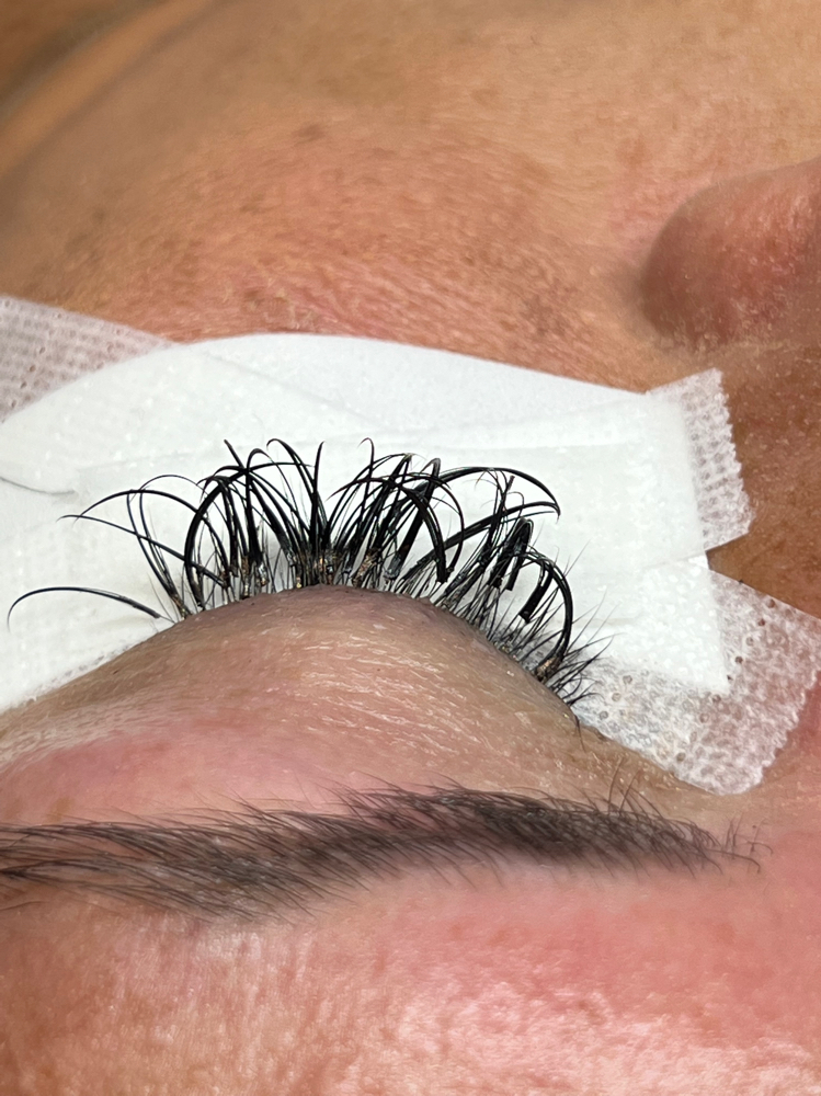 Lash Removal