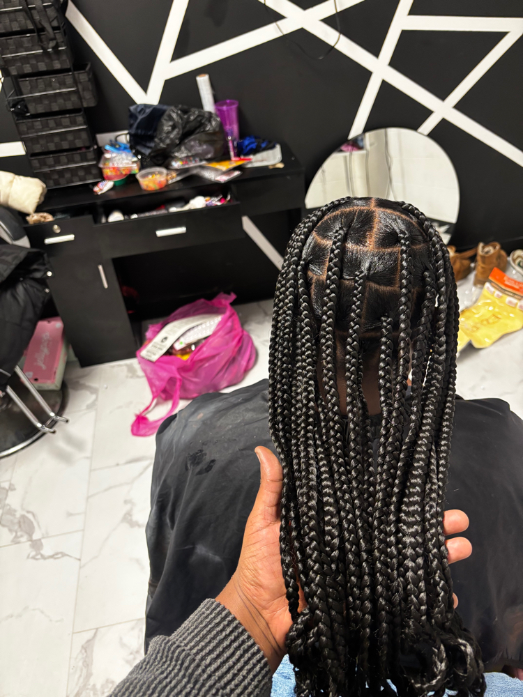 December Large Knotless Special