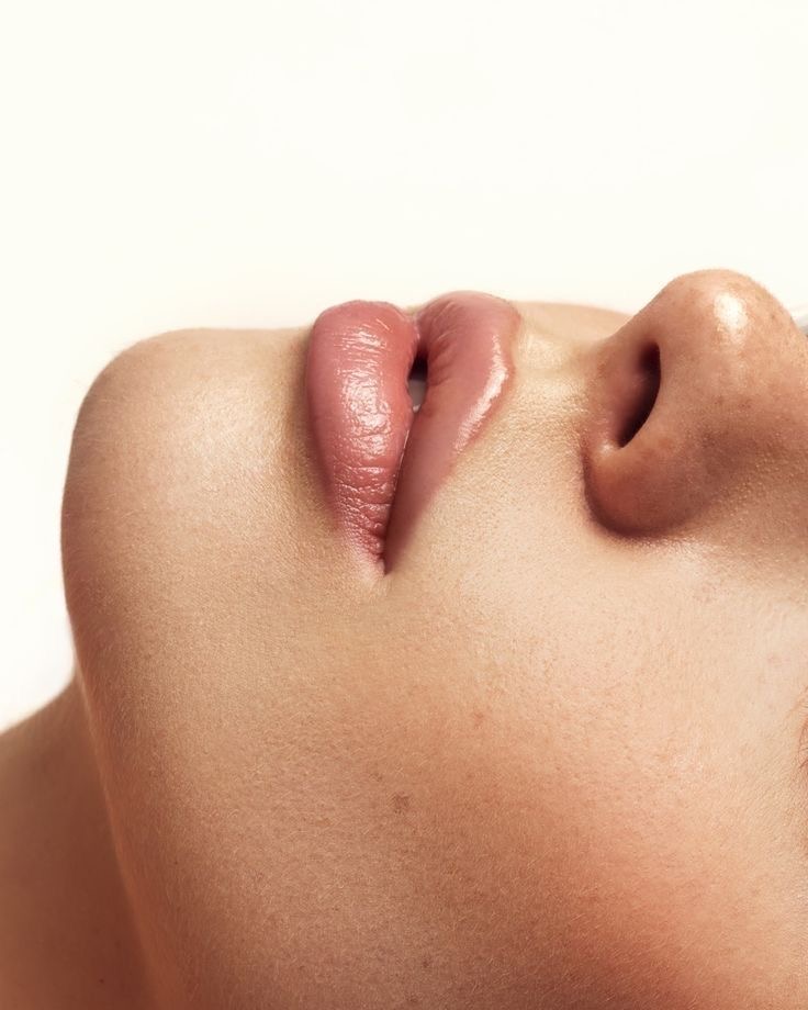 đź’‰ Lips Augmentation