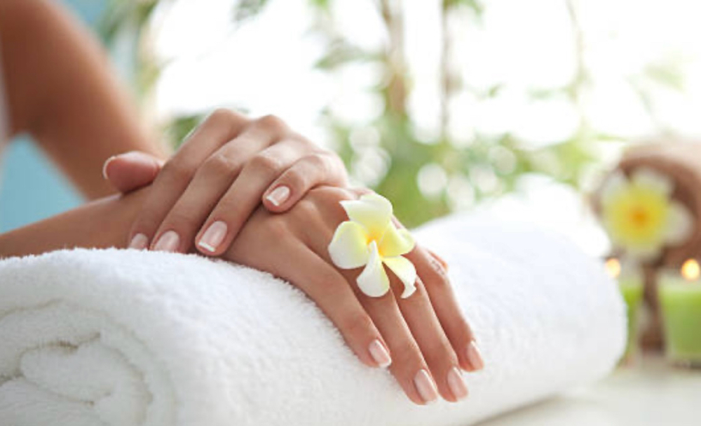 Spa Mani.+Hot Paraffin.+LL Color