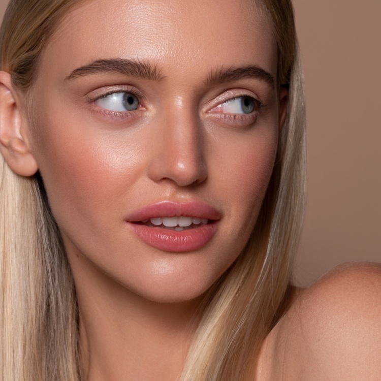 Sculpt & Glow Facial