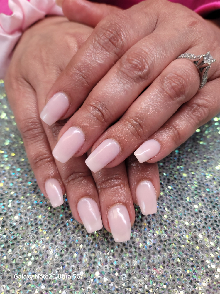 dip powder at Theresa's Nails in Howland, OH