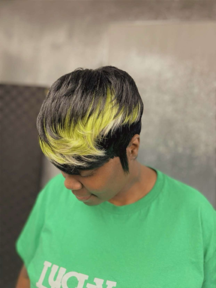 Short Cut Quickweave at Distinctive Designs By TC in Blue Ash, OH