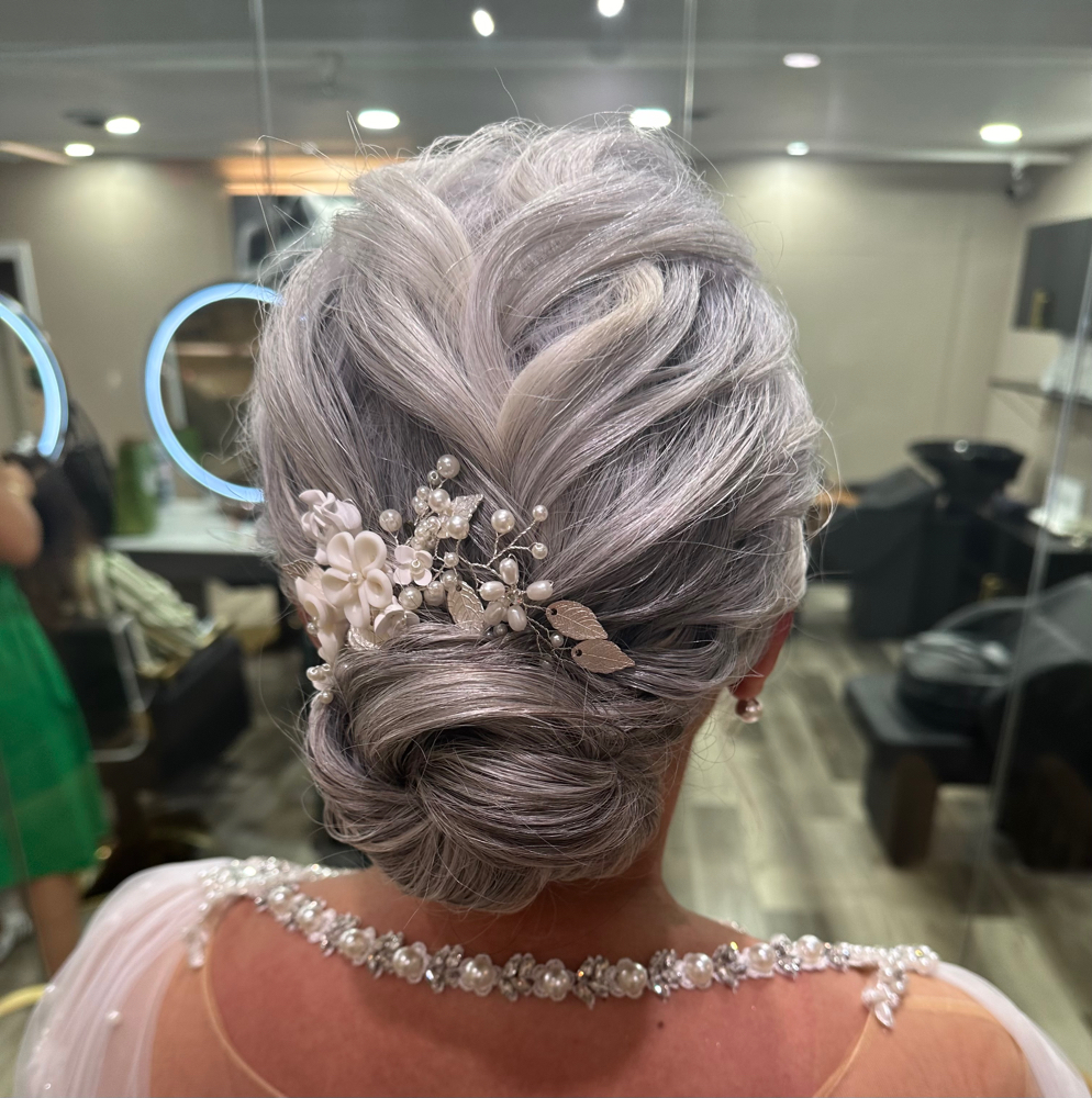 Updo $90 - 120*