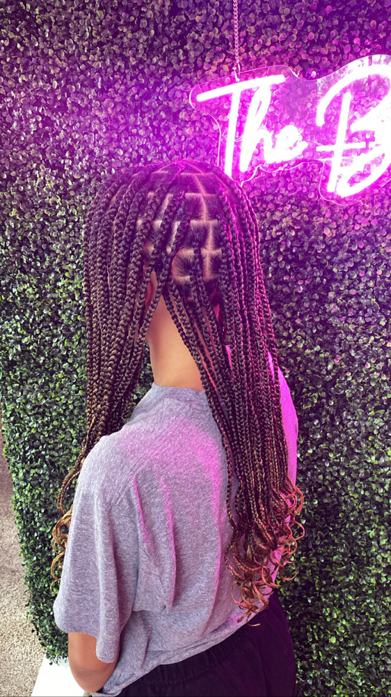 Medium Knotless