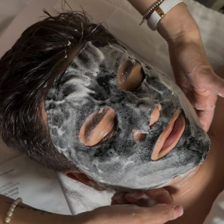 FACIAL for MEN at Flamingo Spa Inc in Wheeling, IL
