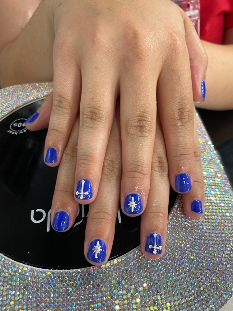 Basic Manicure at Serenity’s Haus of Beauty in Bedford, IN