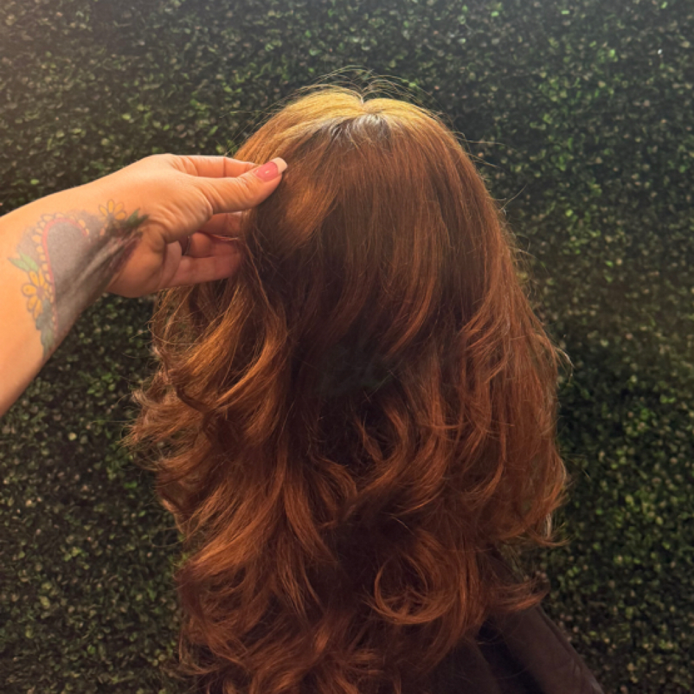 Signature BlowOut at Mo Blades in Willis, TX