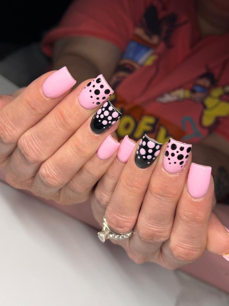Short Acrylic Nails