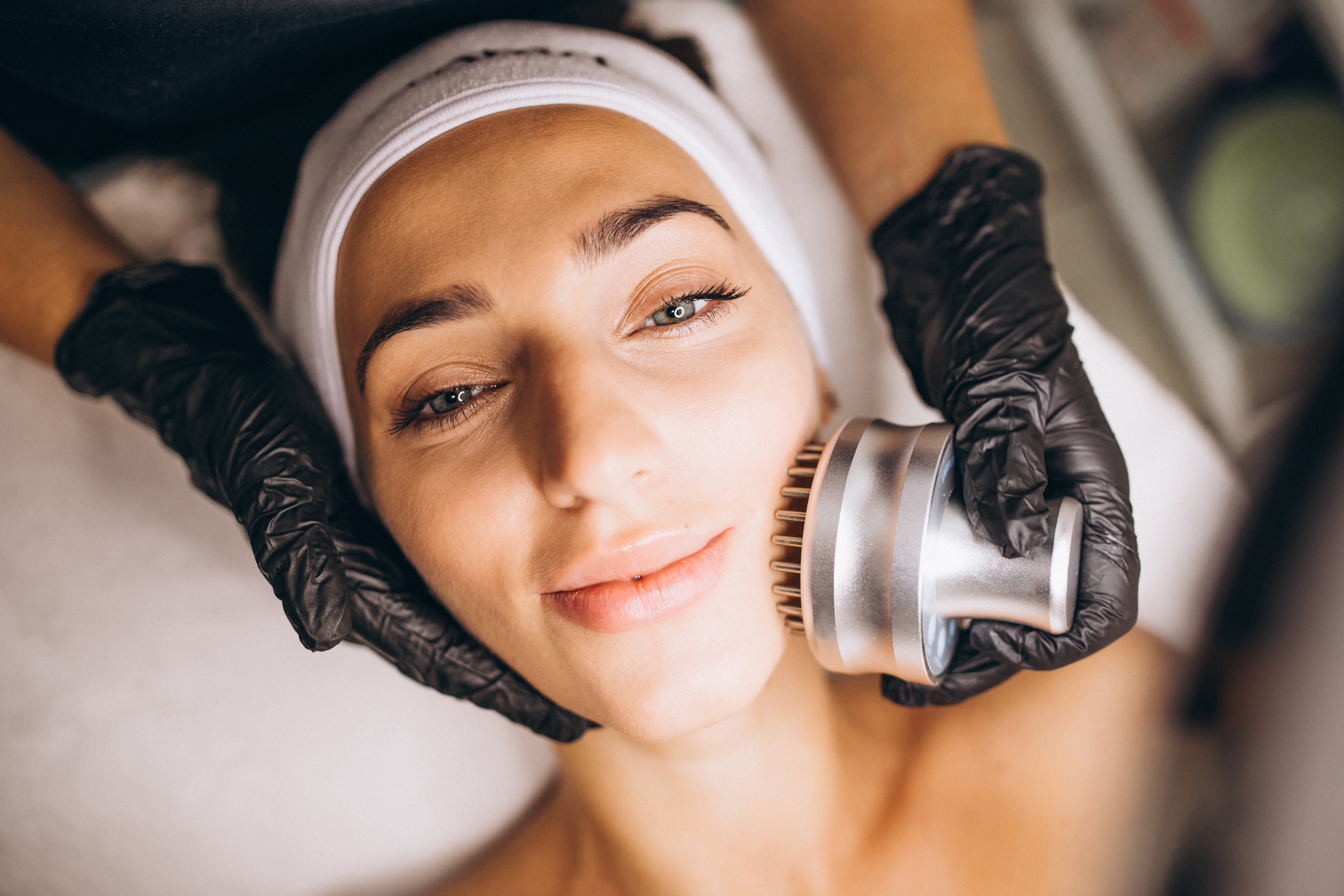 SiMonet Signature Facial