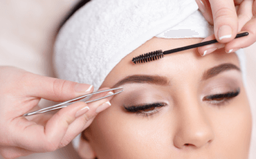 Brow Shaping (tweezing)