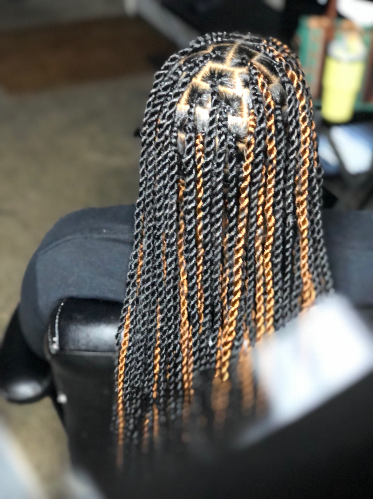 Knotless Medium Twist