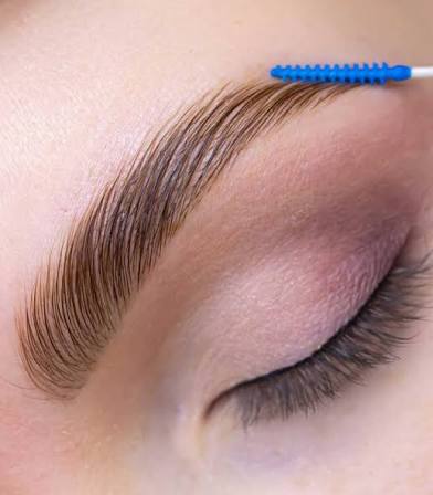 Brow Lamination And Tinting