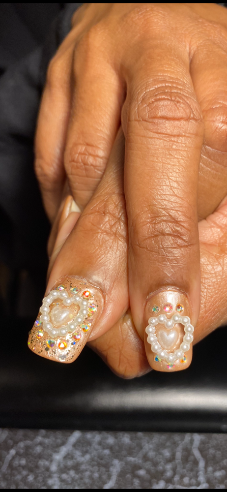NAIL ART