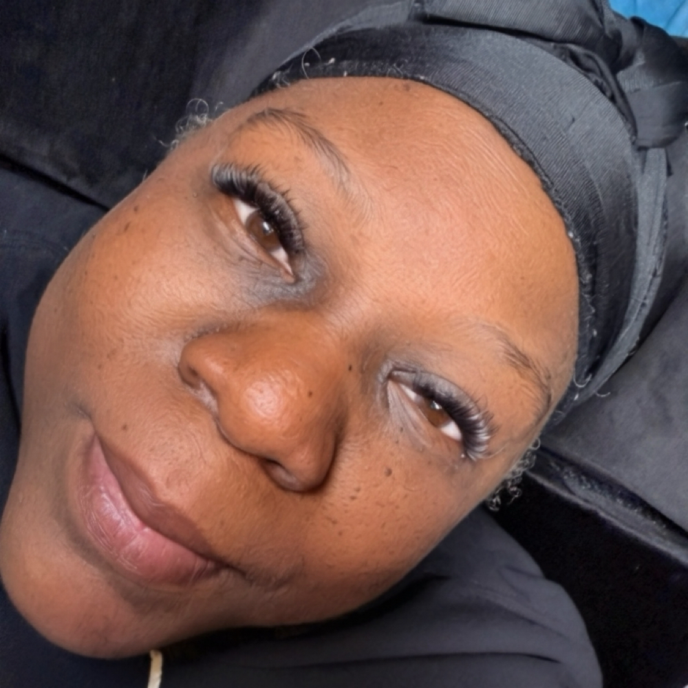 Lumiére Bare Cluster Lash Set at Lumiére Skin Science in Atlanta, GA