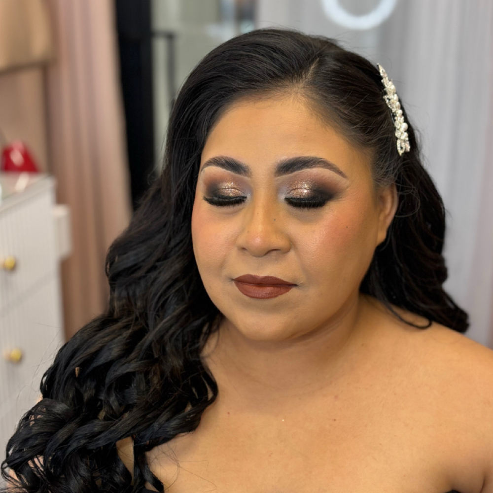 SOCIAL MAKEUP at Glow Divino Studio in Phoenix, AZ