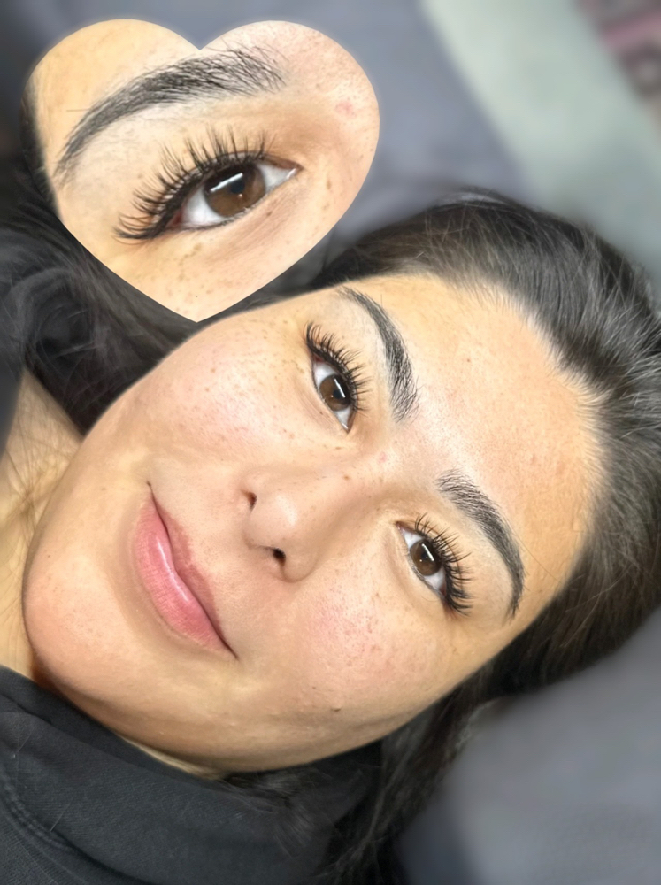 Wet Lashes Fill 2 Weeks