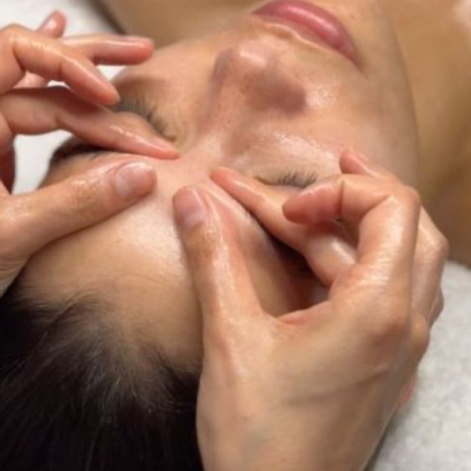 Lymphatic Sculpting Facial at Skinglowwithliza in Charlotte, NC