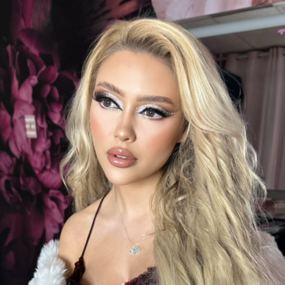 Full Glam at Heavenbeautebar in Sacramento, CA