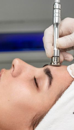 Hydrodermabrasion Facial