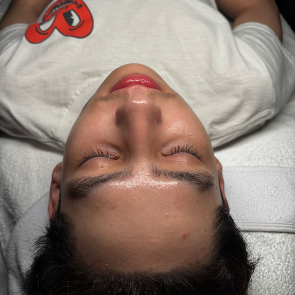 Gentleman’s  Facial at Sweet Skin in San Antonio (Castle Hills ), TX