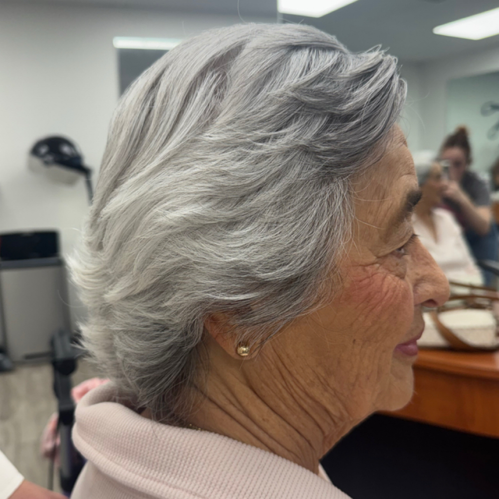 Senior Cuts at Robi Martin in GRAND TERRACE, CA