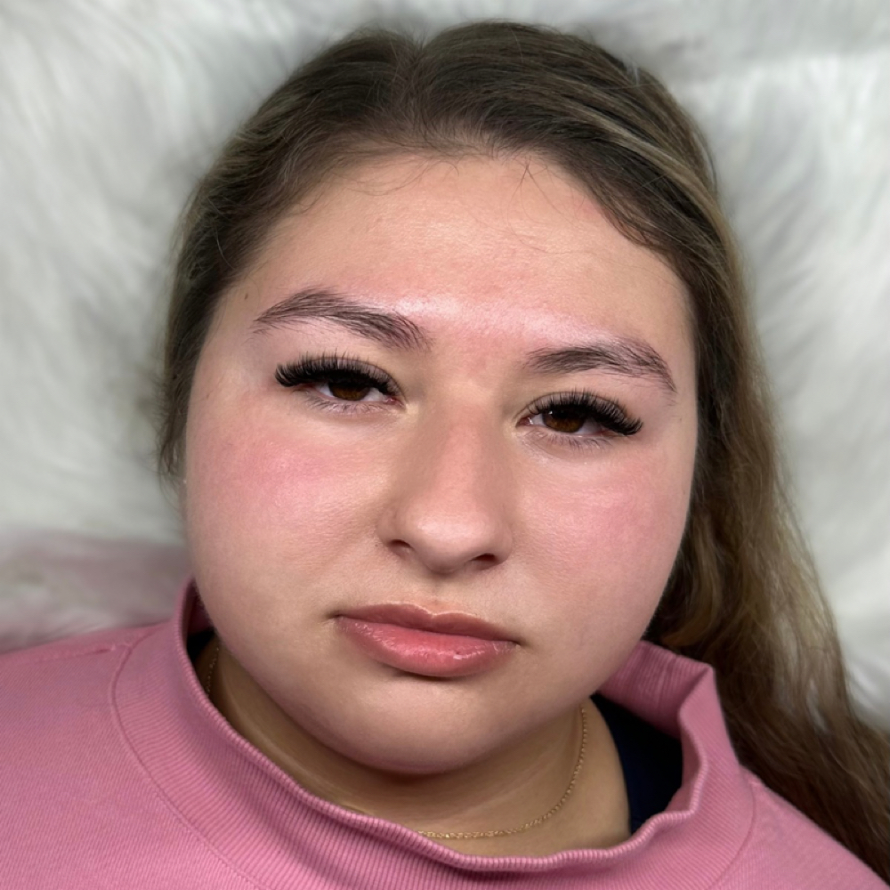 Hybrid Full Set at La Dama Beauty Salon in Farmville, NC