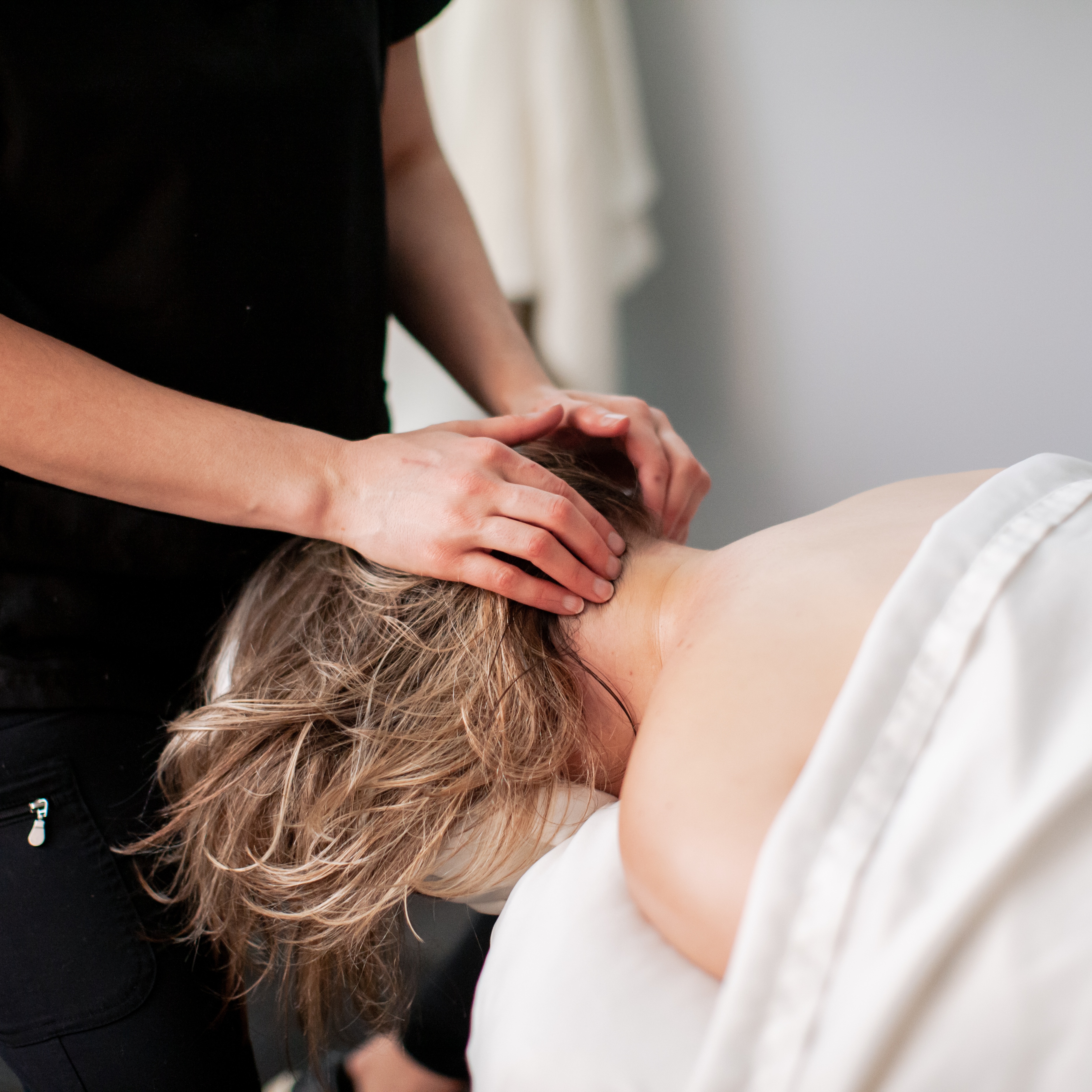 60 Minute Therapeutic Massage