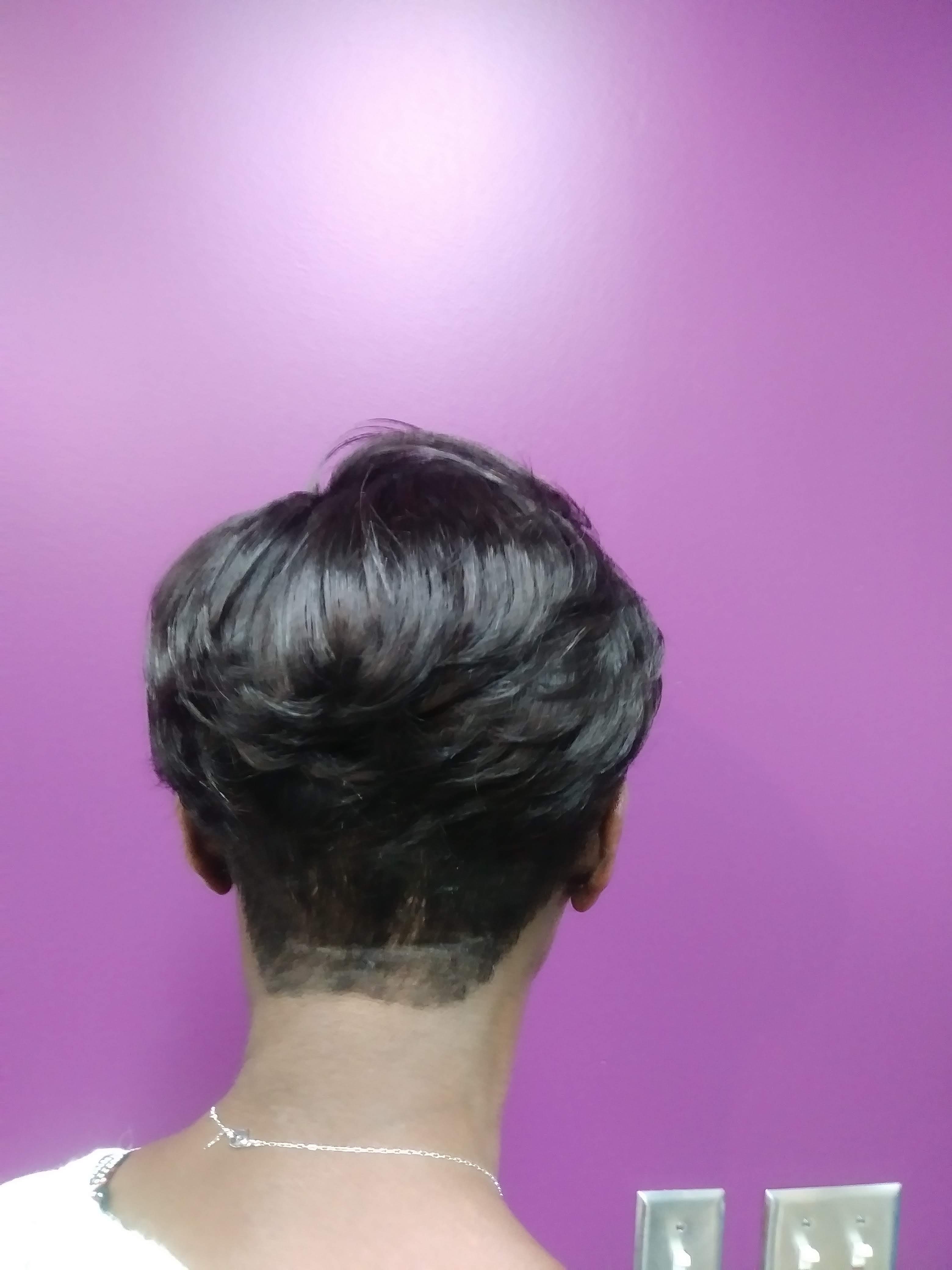 Partial sew-in (Crown) Or (Nape)