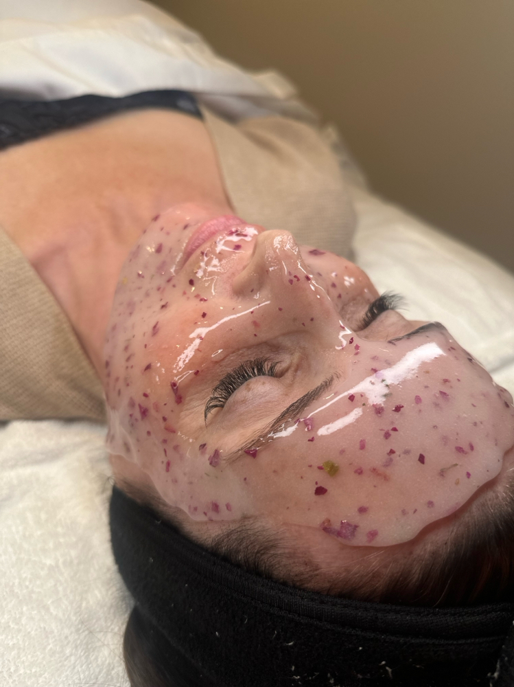 Jelly Mask Facial