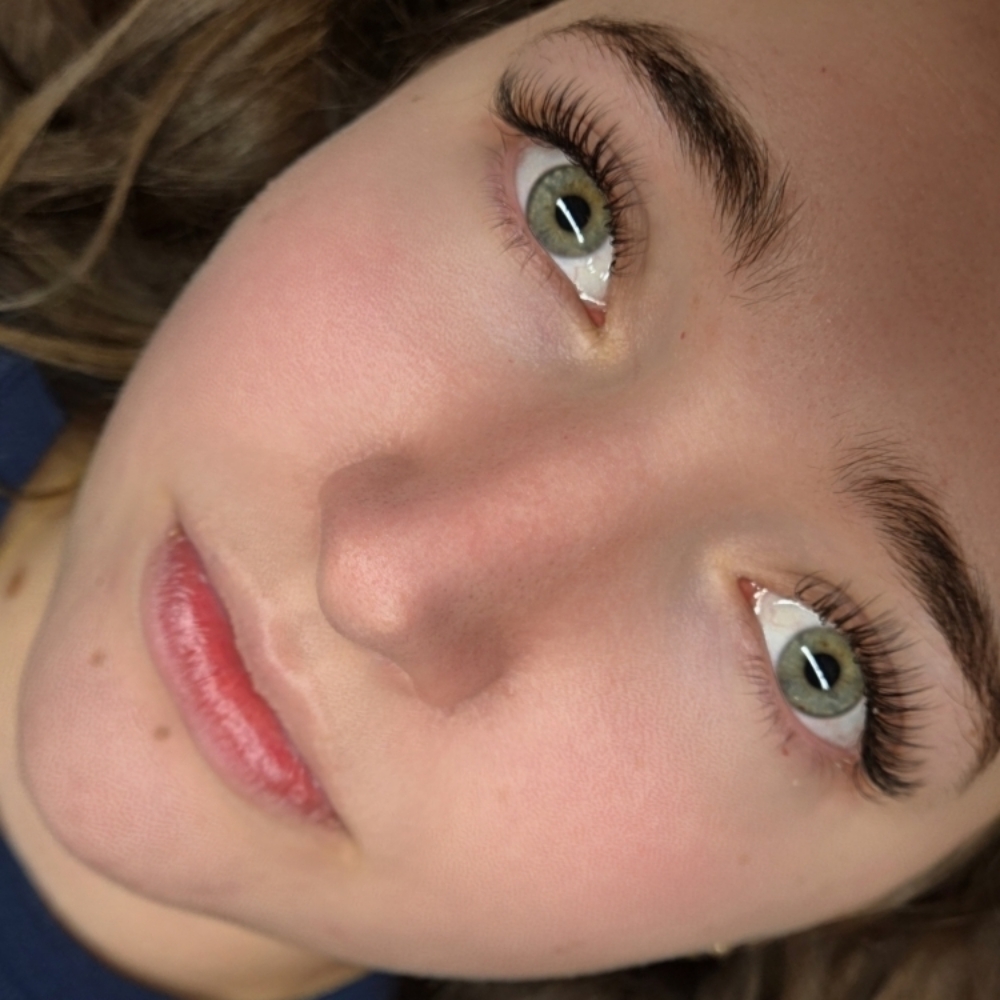 Dainty Doll Lash Set at Dolled Up Beauty Lounge in Santa Rosa, CA