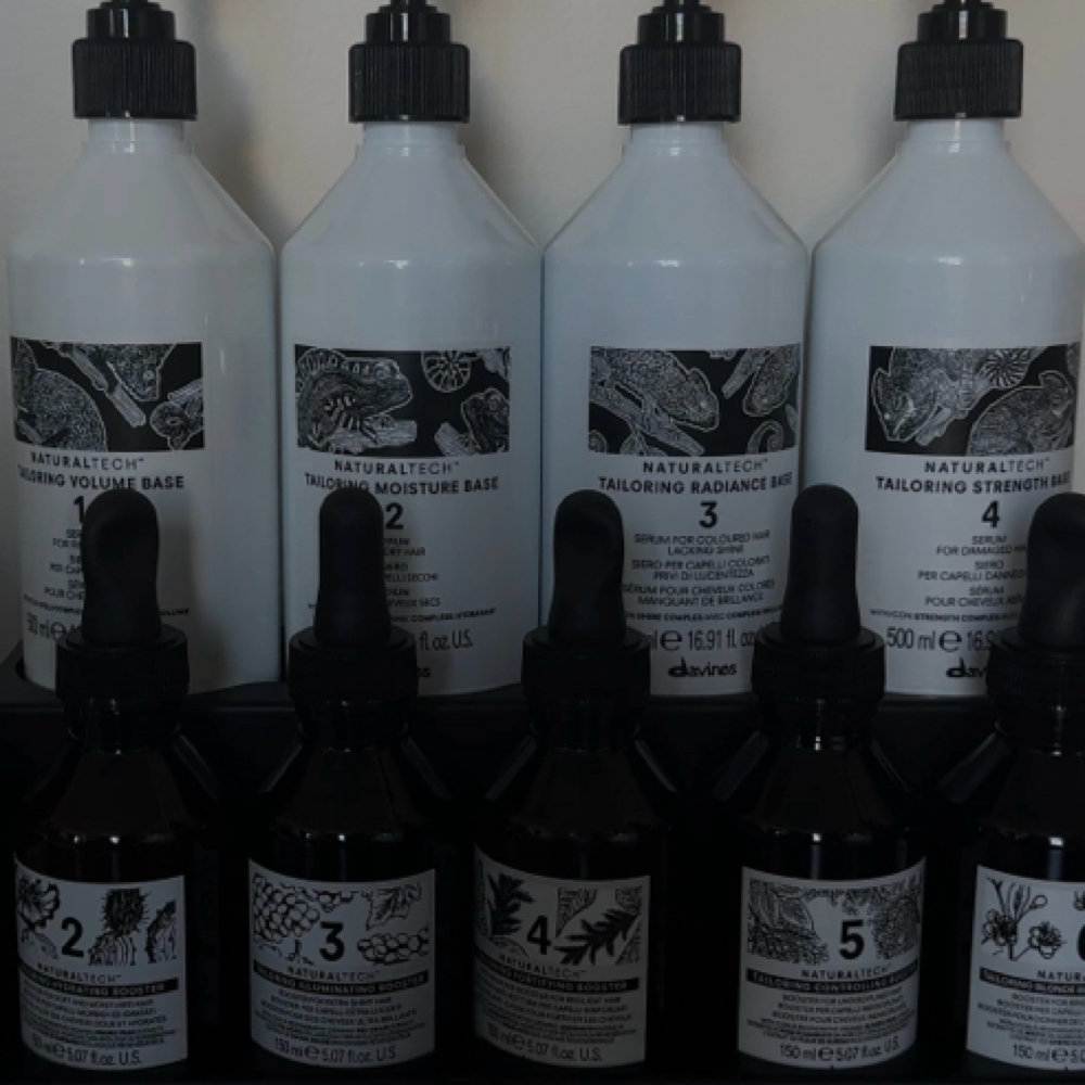 EXPRESS Scalp Facial at Suede Salon & Extension Lounge in Iowa, IA