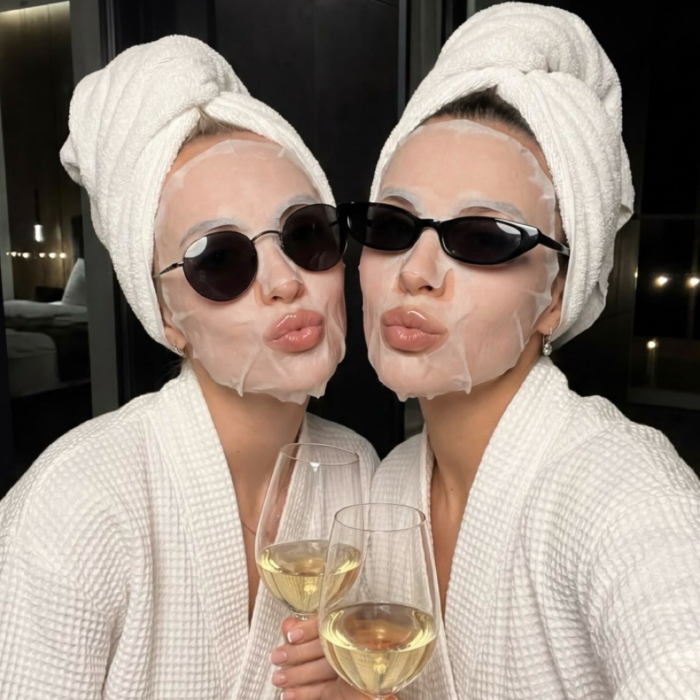 Fall Bestie Special at Deseo Aesthetics in Wichita, KS