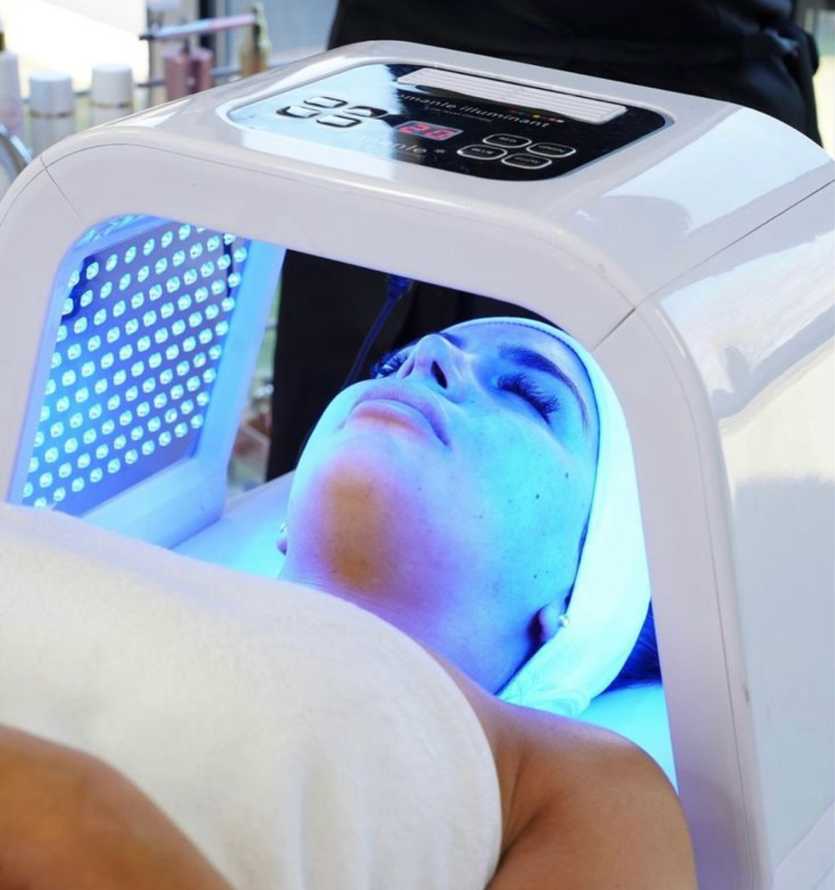 Add On / LED Light Therapy Facial