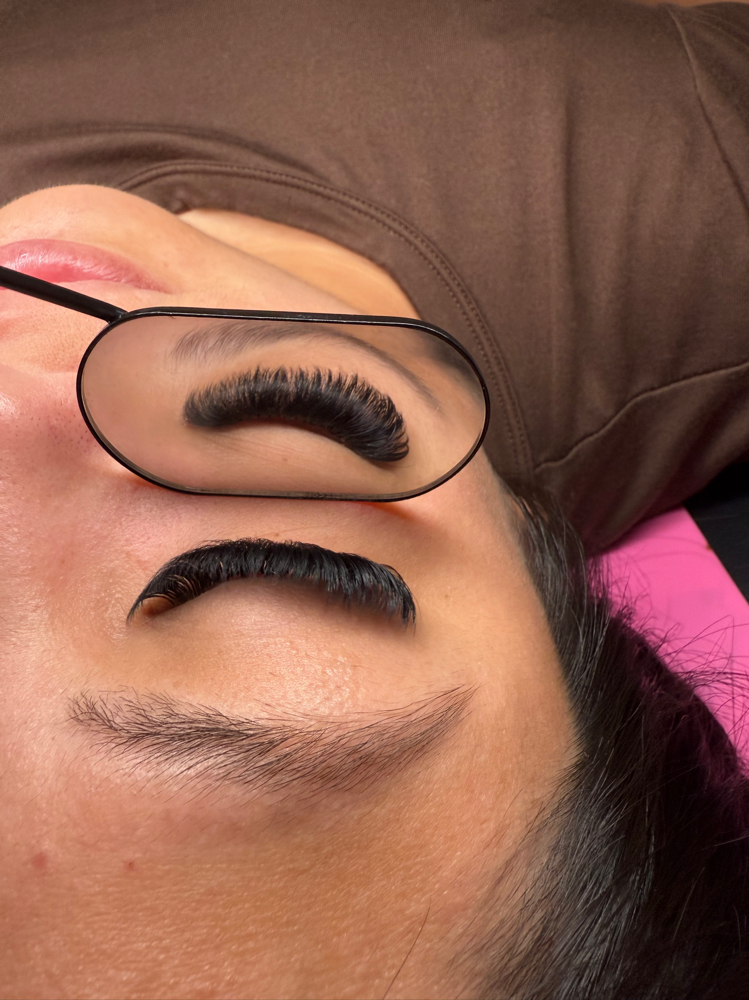 Volume Lash Extensions