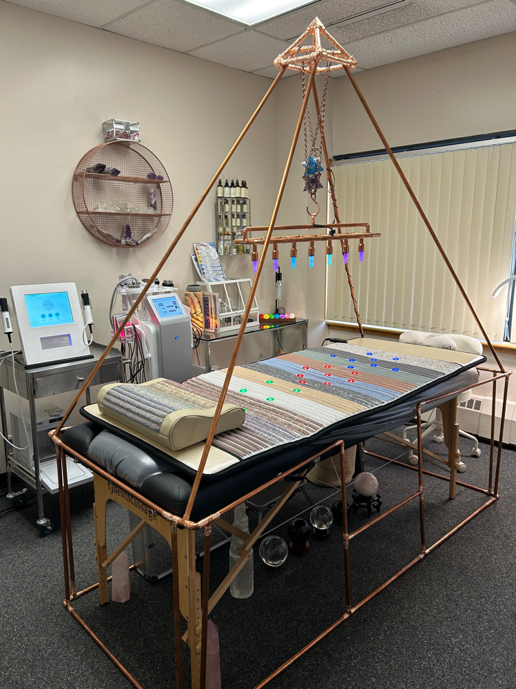 Copper Quantum  Pyramid Rest Table