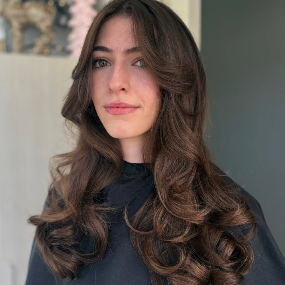 Blowout at Bejeweled Salon in Getzville, NY