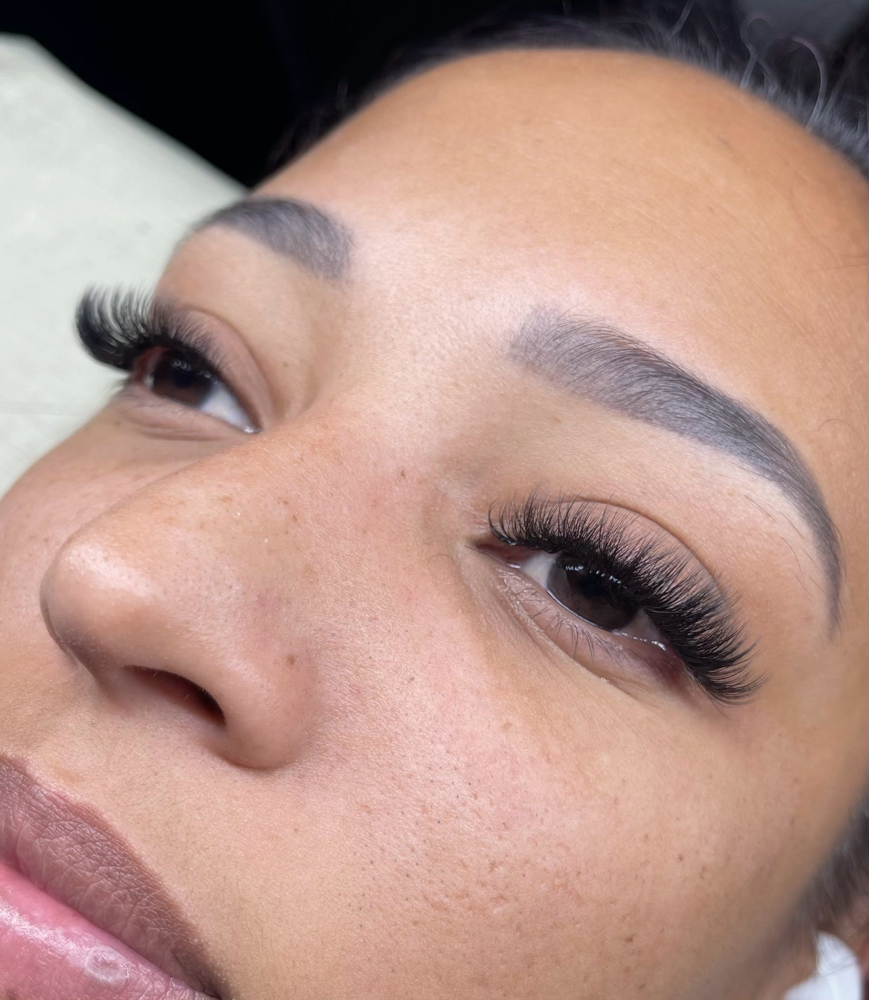 VOLUME Regular Lash Fill