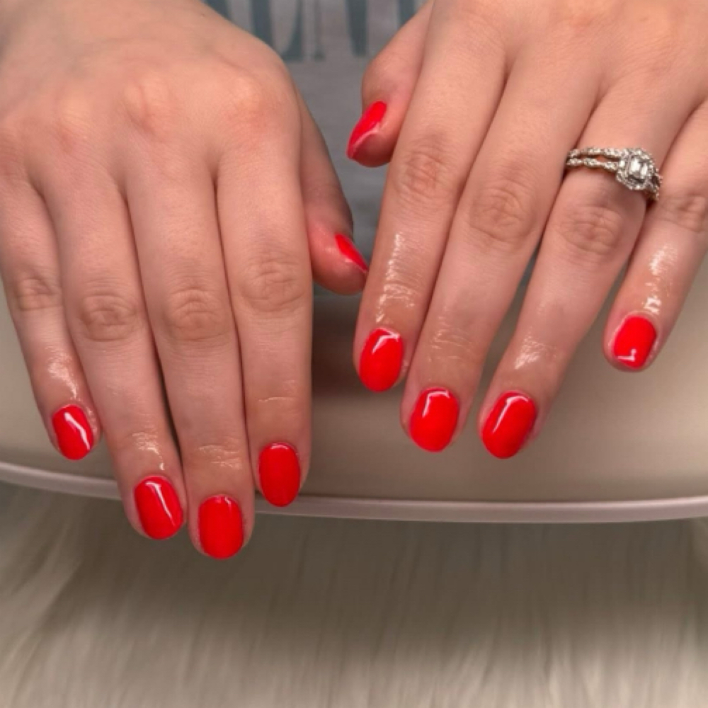 Gel Polish Only Mani at Jalyn Smith in Manchester, KY