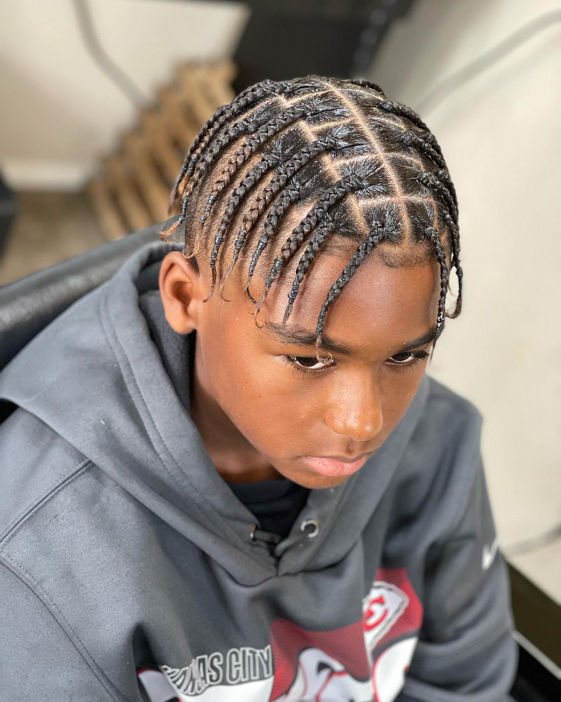 Medium Individuals/twists - Man Bun