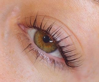 Lash Lift + Tint