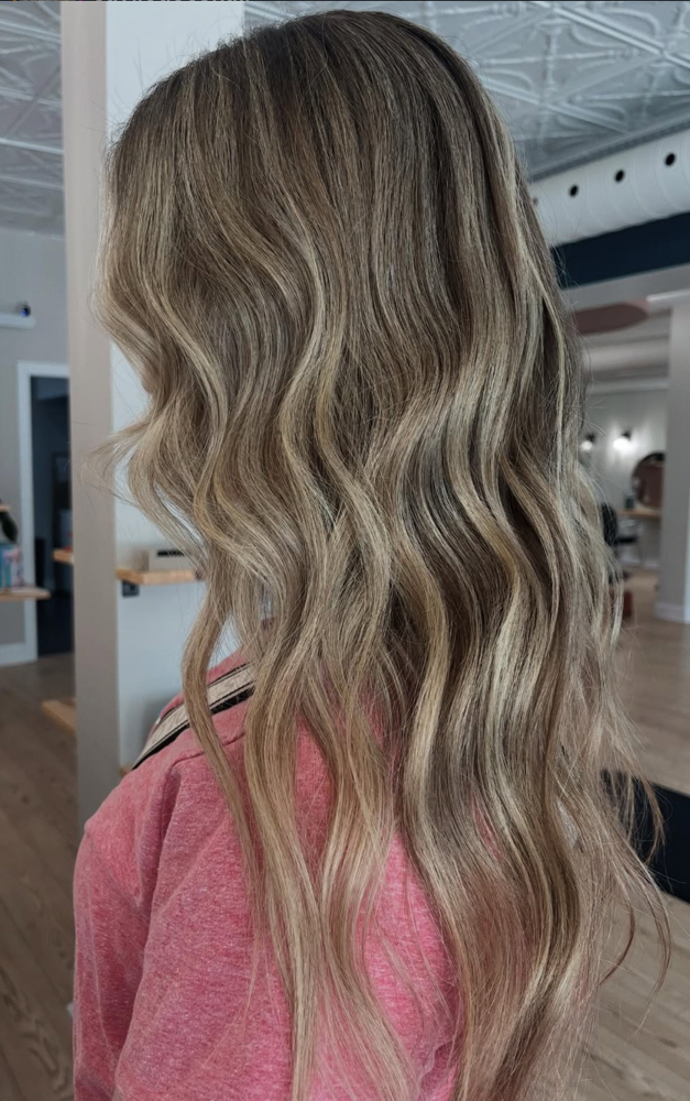 Tape-in Moveup at Cayliedoeshair in Homer, MI