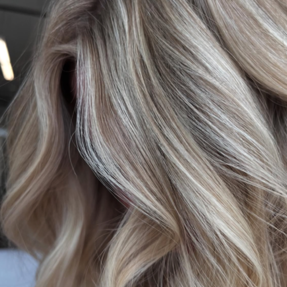 Full Foil at olivia@thegirlhouse in Springfield, MO